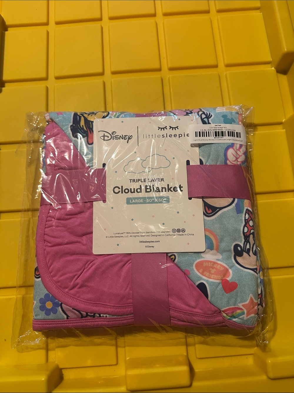 Disney Little Sleepie Large Cloud Blanket - Light Blue Mickey’s Clubhouse